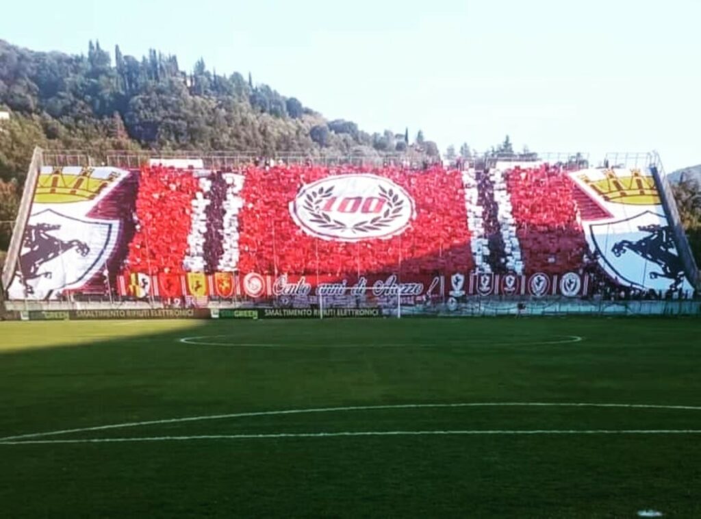 Calcio Arezzo 1 Carrarese 3 Il Bando